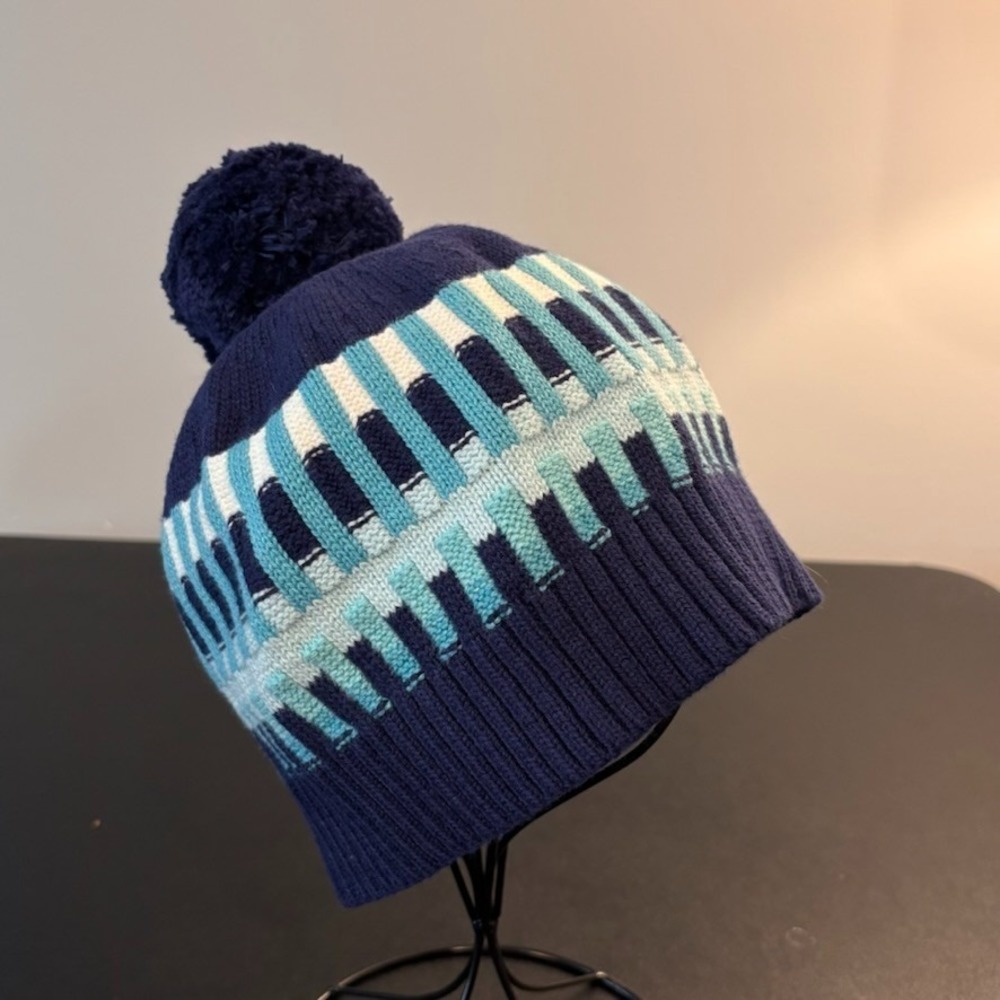 Talbots Womens Blue Cotton pom pom beanie Hat One Size Winter Warm outdoors
